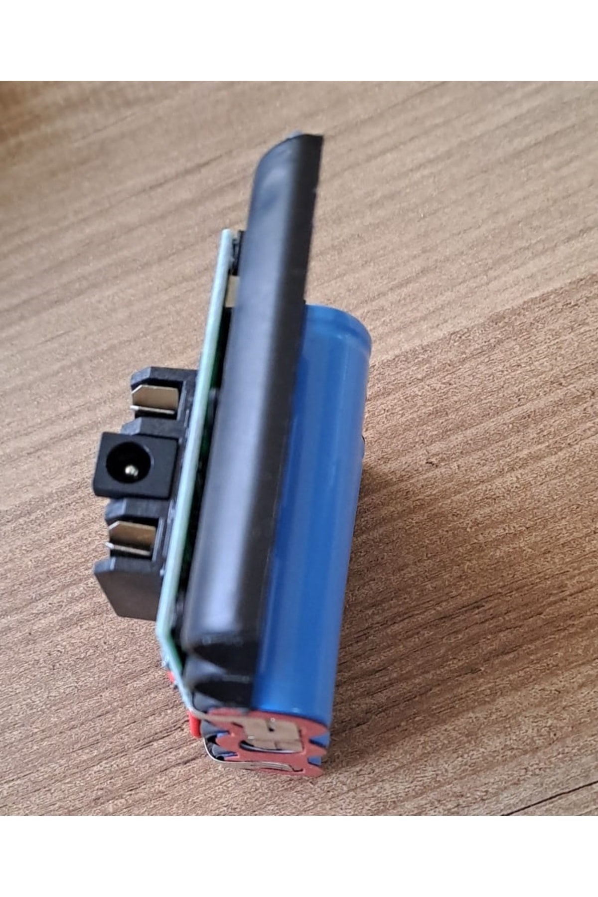 Şarjlı Batarya Grubu 3lü 18650 Li-ion Pil 12v 2000 Mah Pcbli Şarj Bms Devreli Pil Seti Okul Proje