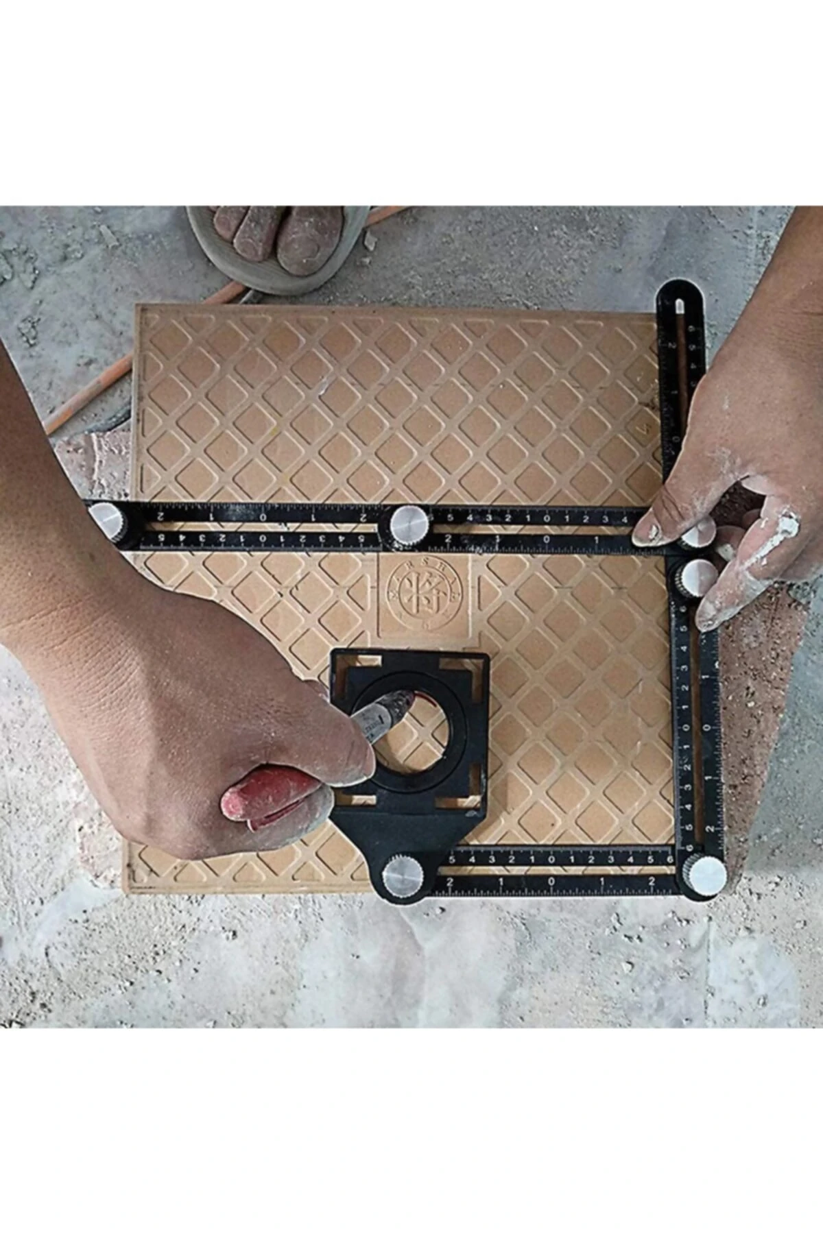 Gönye Fonksiyonlu Alüminyum Delik Ayarlayıcı Şablon Cetveli 6 Yönlü Ölçüm Cihazı Ayarlı Açılı Şablon