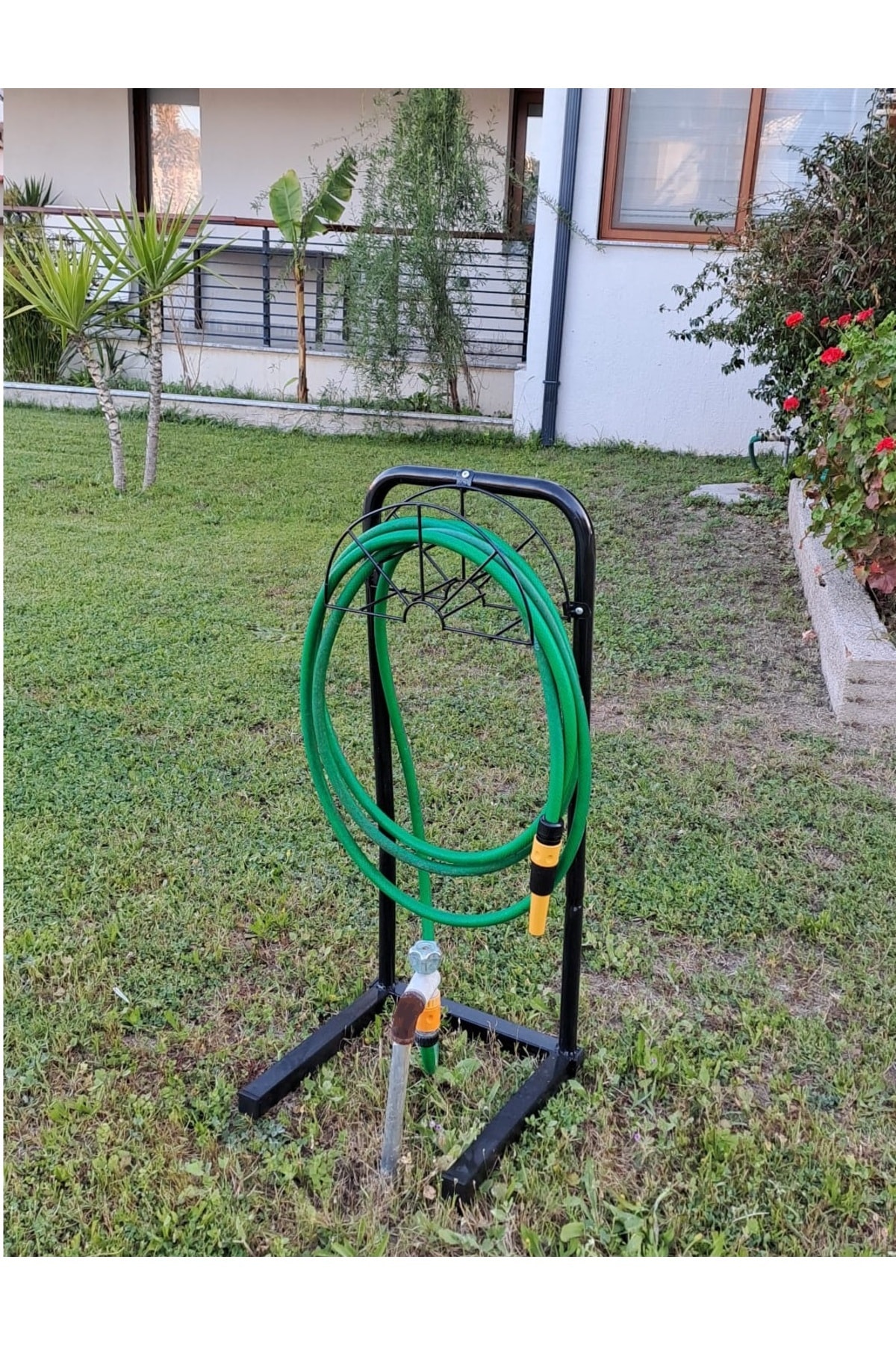 Hortum Toplama Aparatı Bahçe Su Hortumu Dolama Makarası Standlı Metal Hortum Dolama