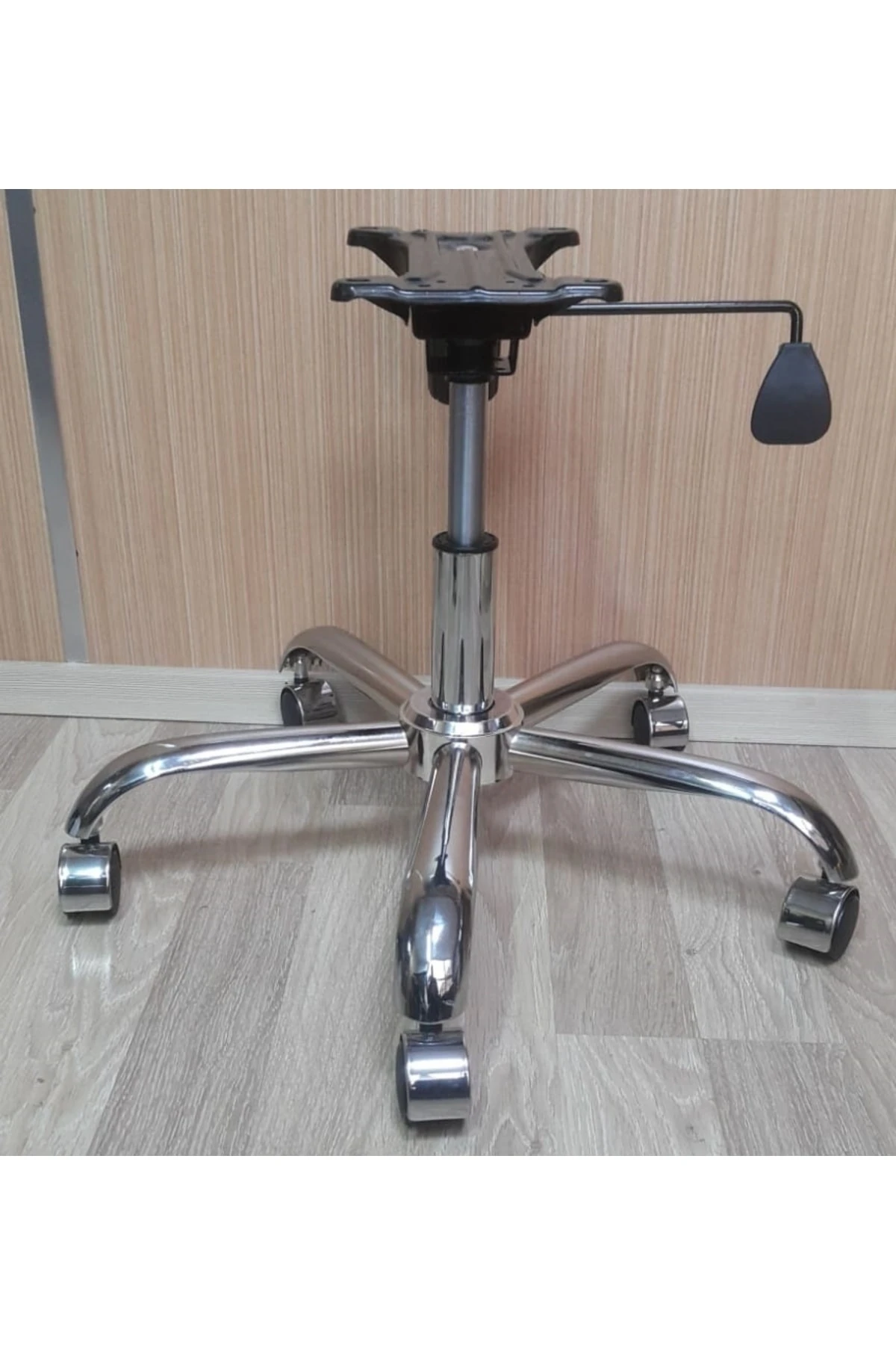 Ofis Büro Çalışma Koltuğu Için Tek Kol Metal Şase Mekanizma (15x25cm) Yedek Parça