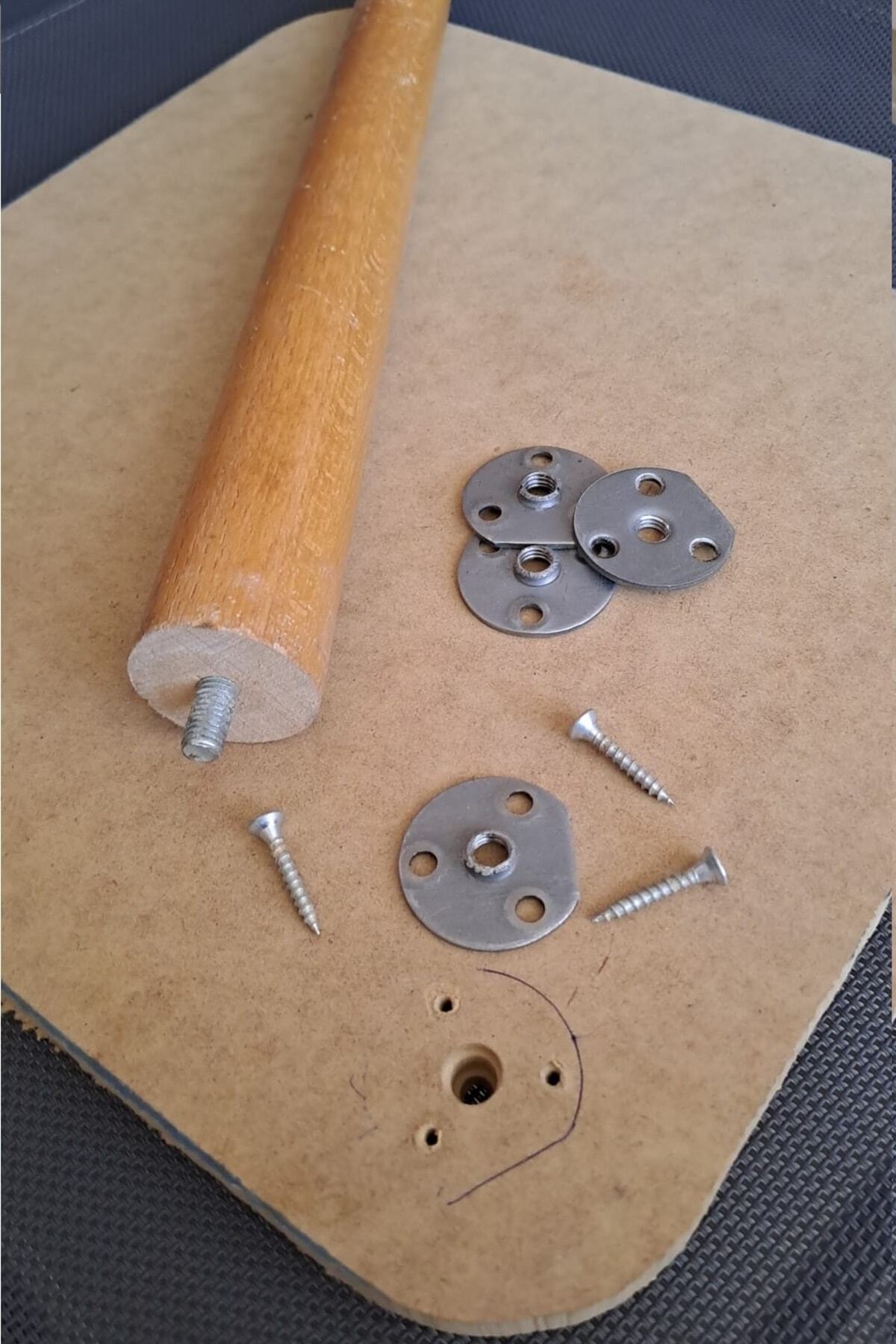 Kanepe Sehpa Masa Için Ahşap Ayak Bağlantı Aparatı Metal Montaj Braketi 4 Adet M8 Girişli