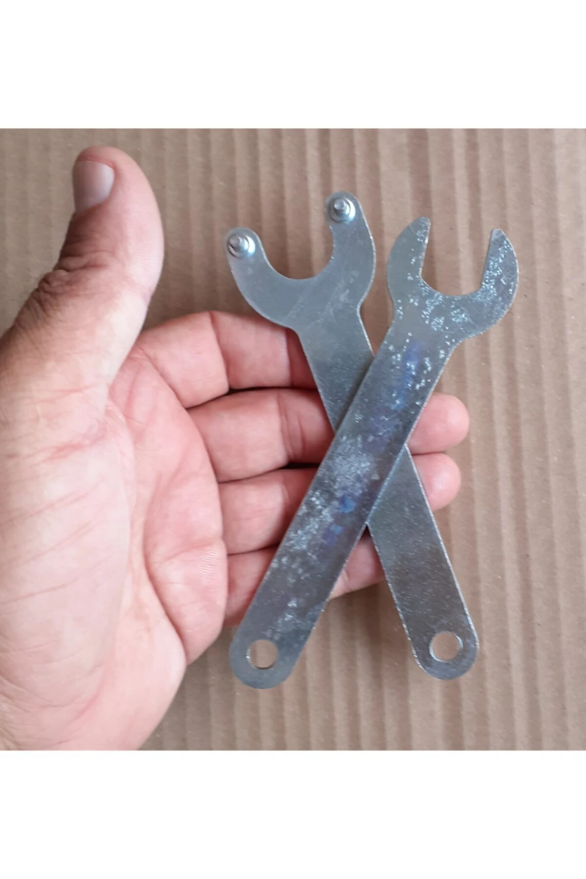 Avuç Taşlama Makinası Somun Anahtarı Flex Sökme Takma Aparatı