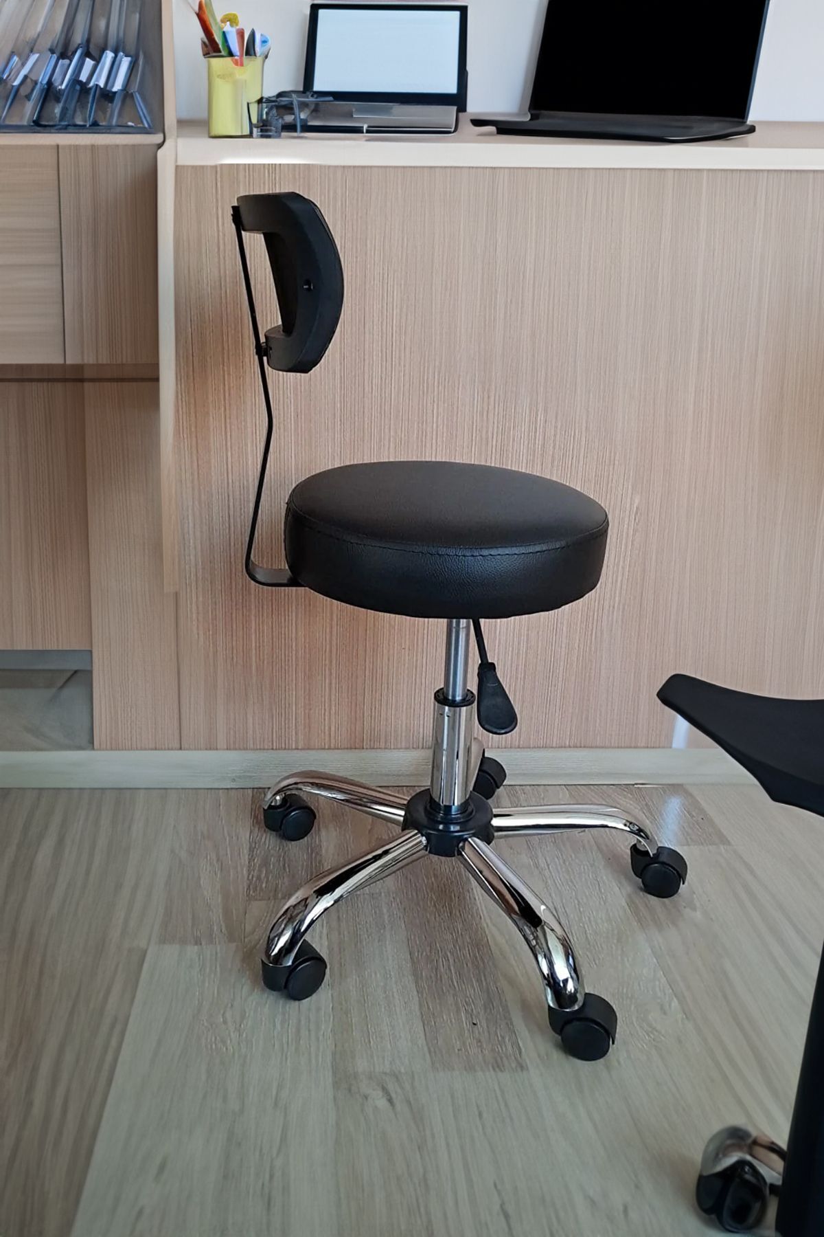 Ofis Laboratuvar Öğrenci Büro Tabure Metal Ayak Tekerlekli Sandalye Sırt Dayama Çalışma Koltuğu