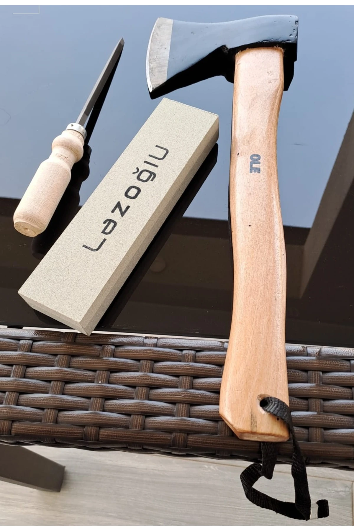 Ahşap Saplı Metal Balta Ahşap Kemik Kesme Tırpan Bileme Taşı Saplı Eğe Masat Seti 3 Parça set