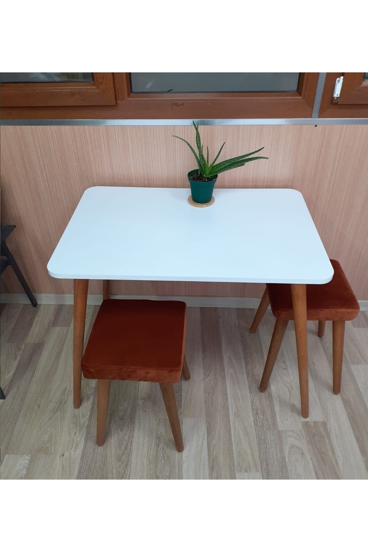 Ahşap Gürgen Ayaklı 2 Tabureli Mutfak Yemek Masa Takımı 2 Tabure 1 Masa Seti 60x90 Masa Seti