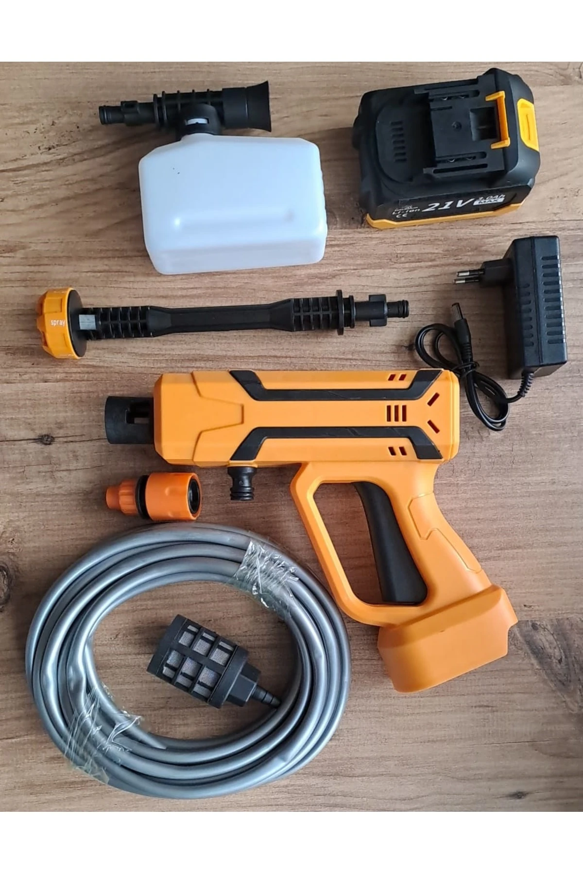 Basınçlı Araç Yıkama Makinesi Akülü Şarjlı Kablosuz Yüksek Basınçlı Tabanca Köpüklü Yıka