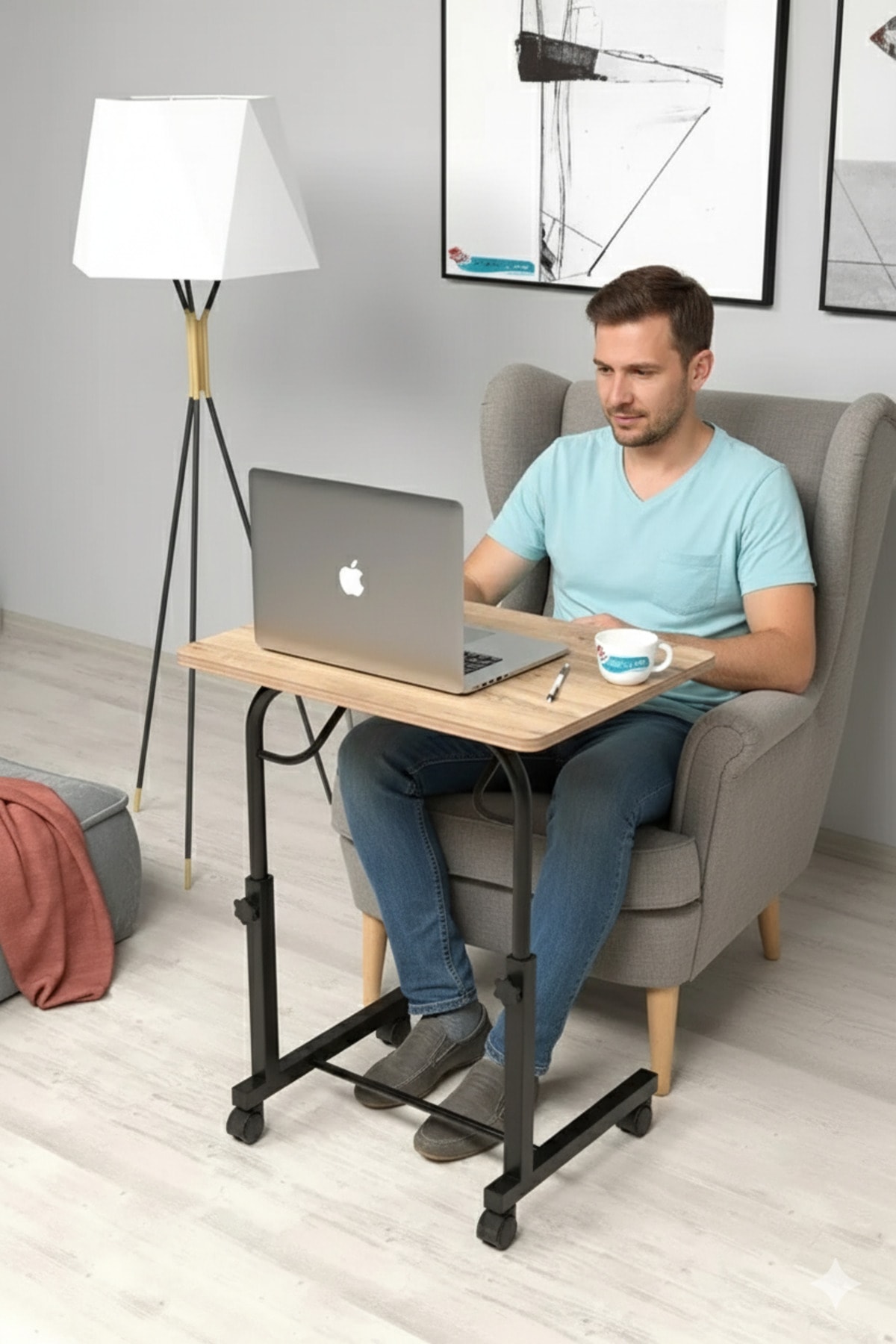 Eğim Yükseklik Ayarlı Laptop Sehpası Kahvaltı Ders Çalışma Bilgisayar Masası Metal Ayak Tekerlekli