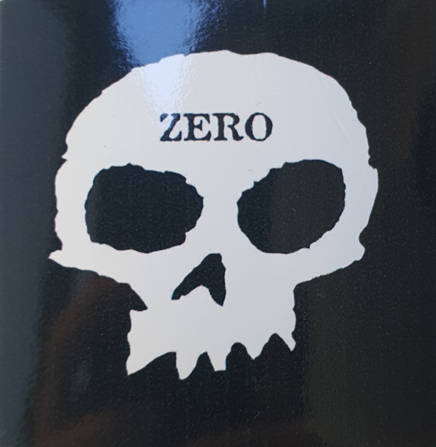 Zero 6cm x 6cm Tek Sticker