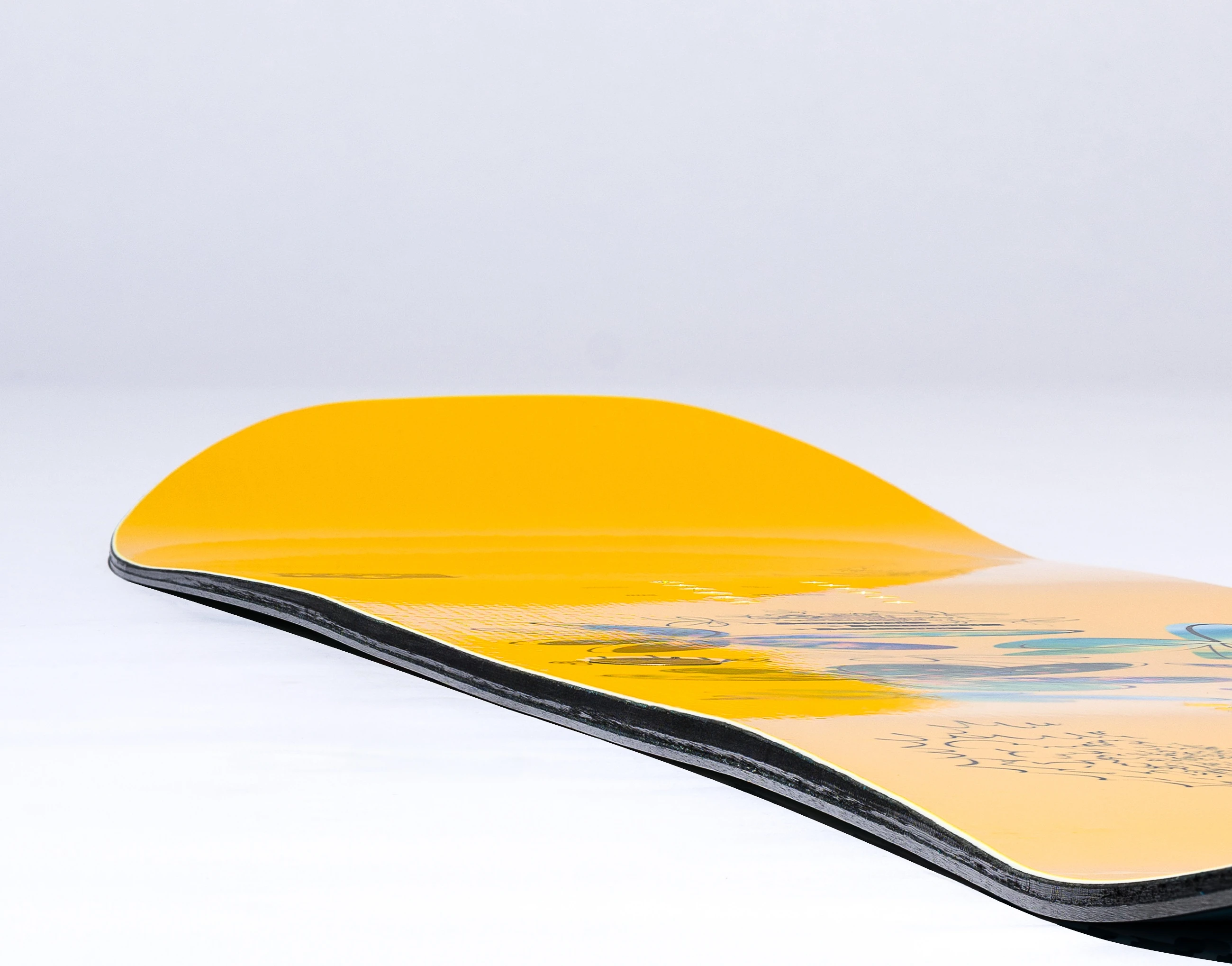 Gnu Gloss 2025 Snowboard