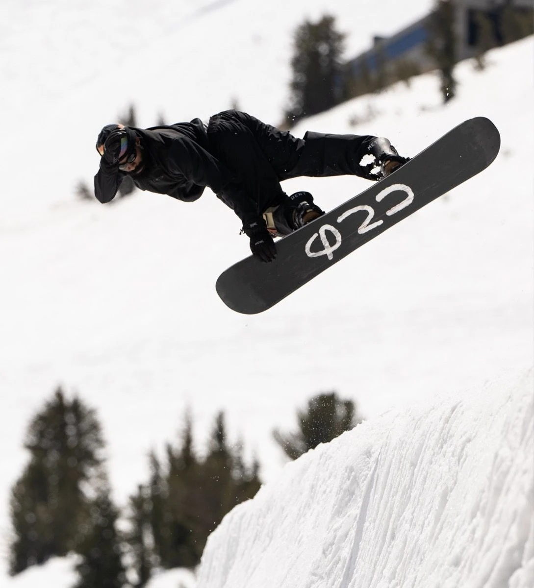 Gnu Facts 2025 Snowboard