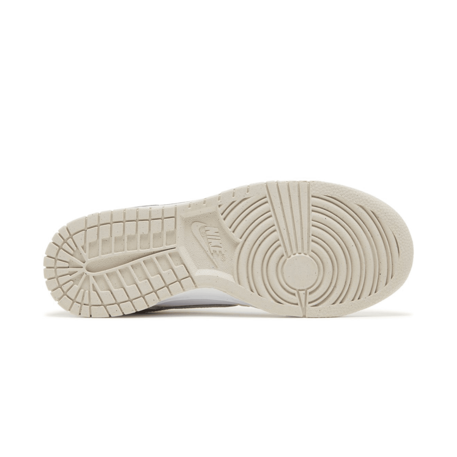 Dunk Low SE Sisterhood (W)