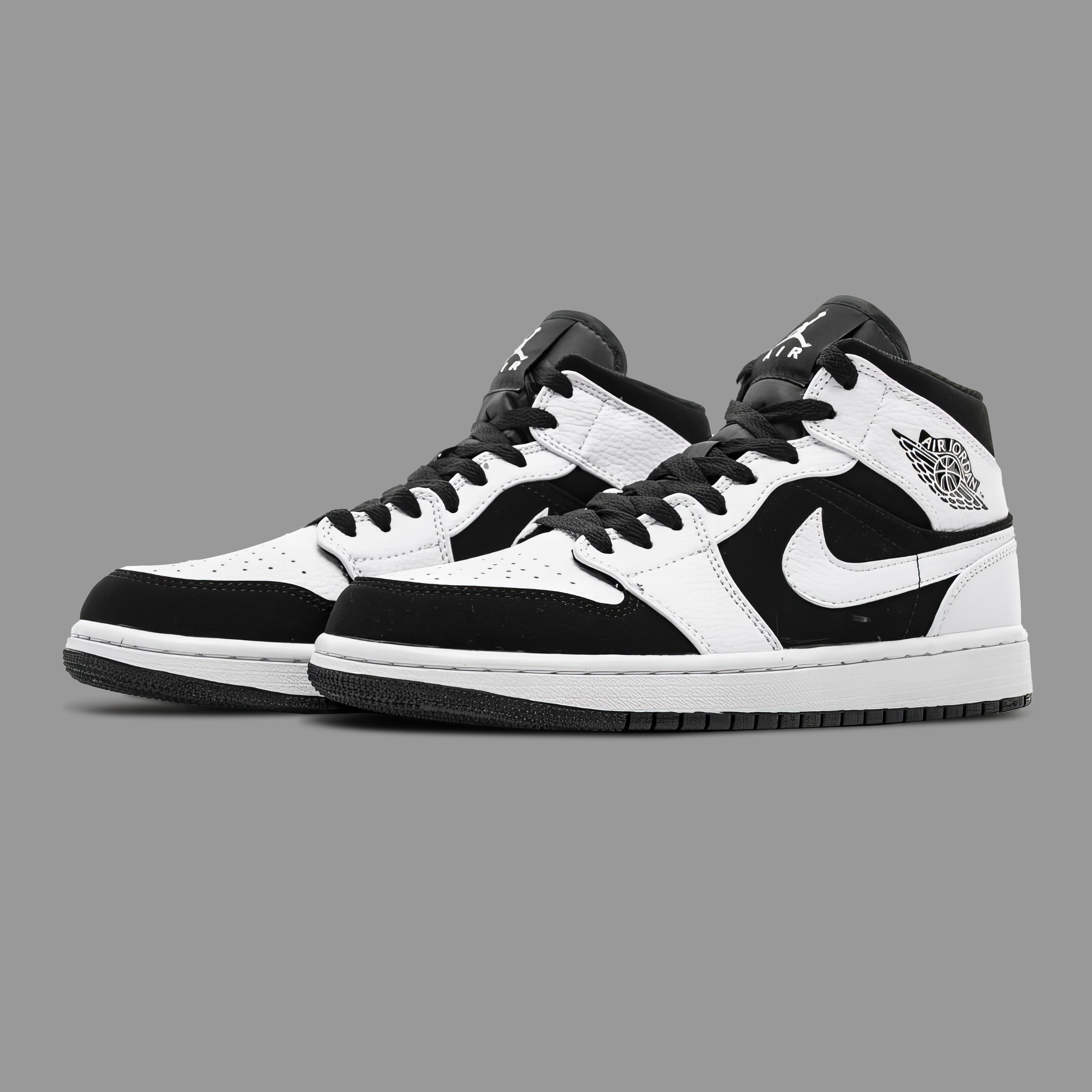 Jordan Retro 1 High OG 'Tuxedo'