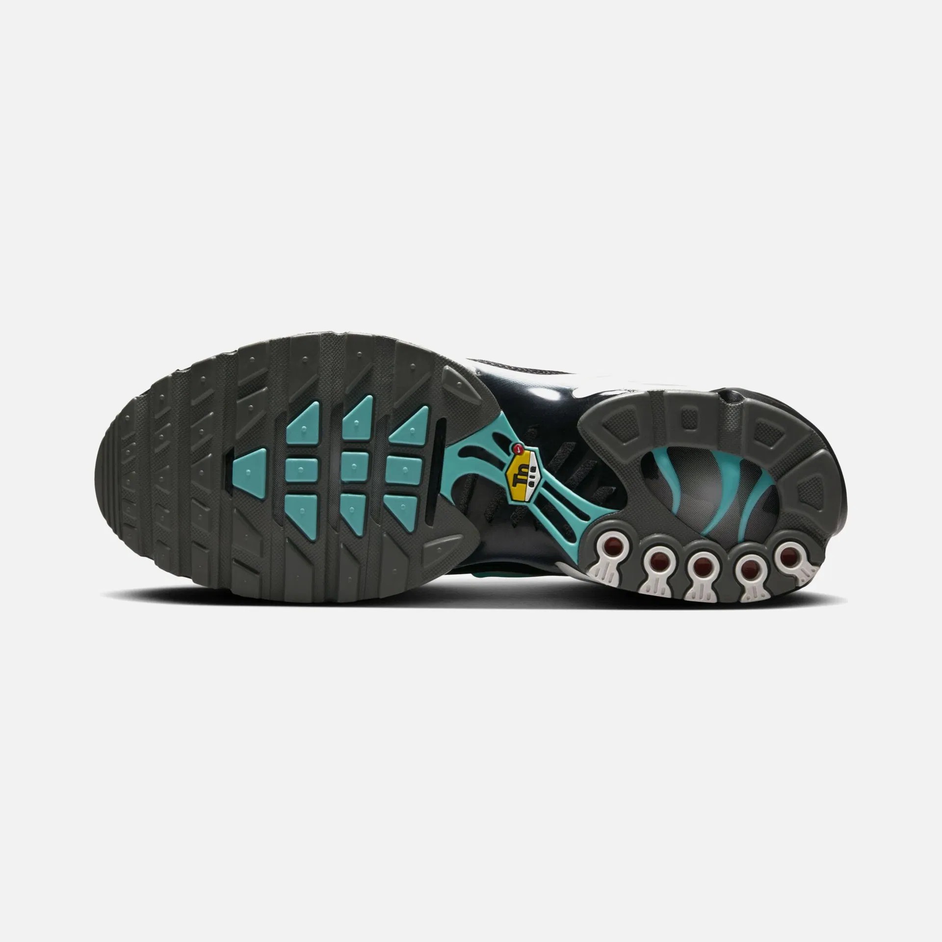 Nike Air Max Plus Inspired by the Mercurial Vapor Cleats