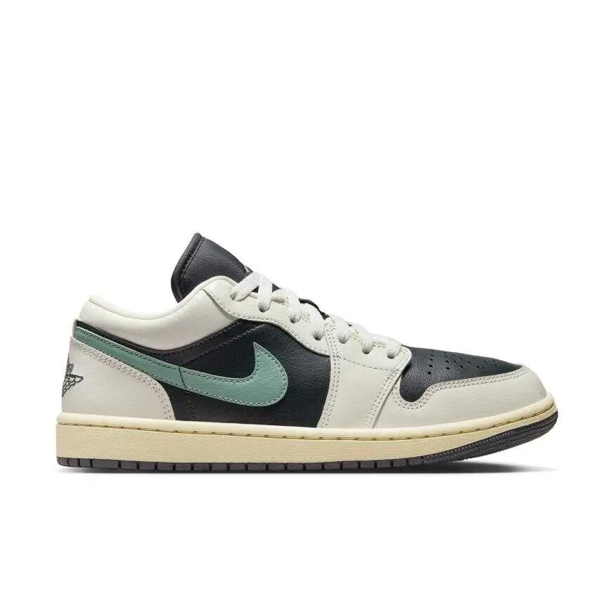 AIR JORDAN