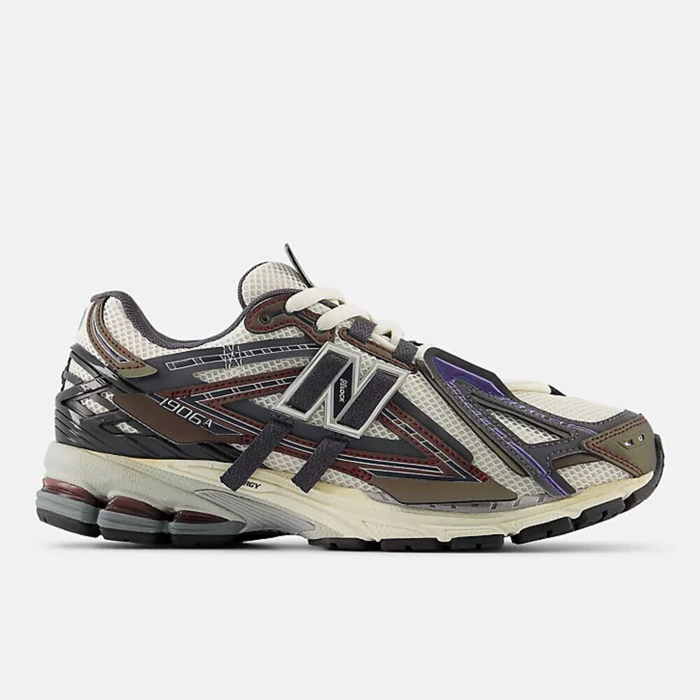 New Balance 1906A Burgundy