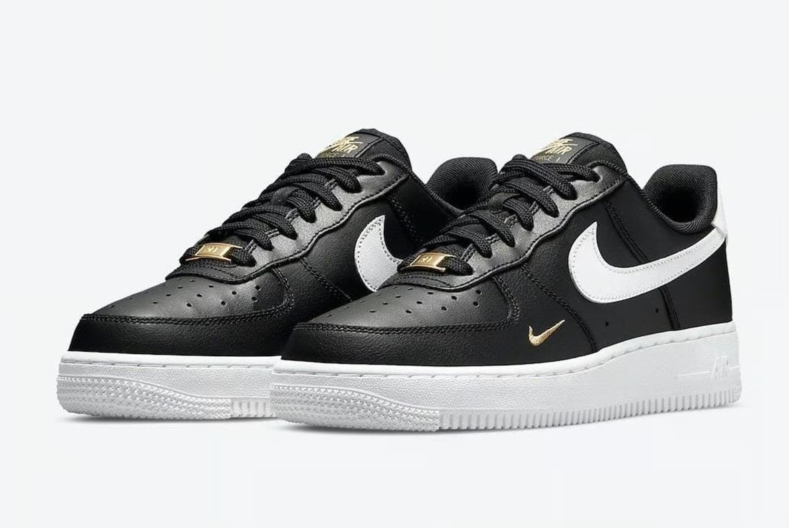 Air Force 1 07 Black Gold Nike