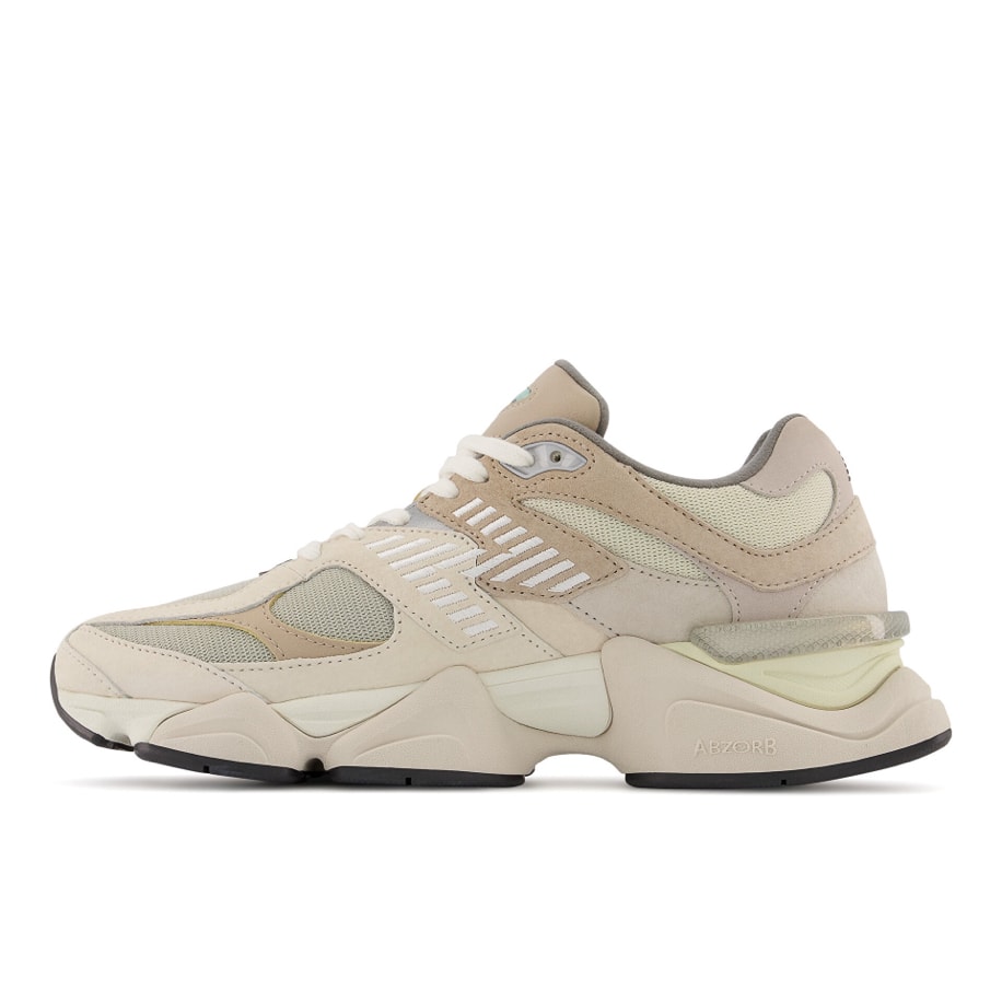 New Balance 9060 Bej