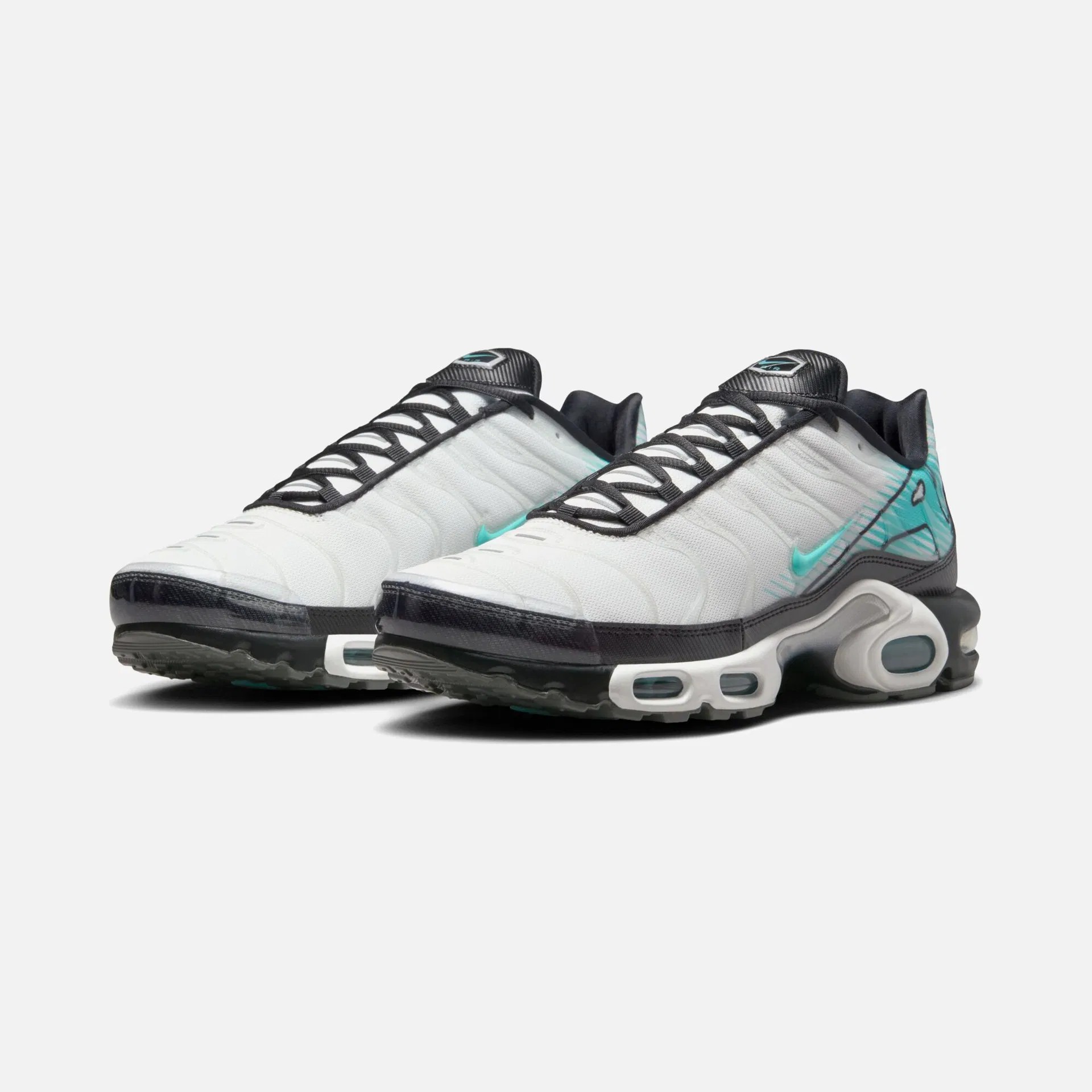 Nike Air Max Plus Inspired by the Mercurial Vapor Cleats
