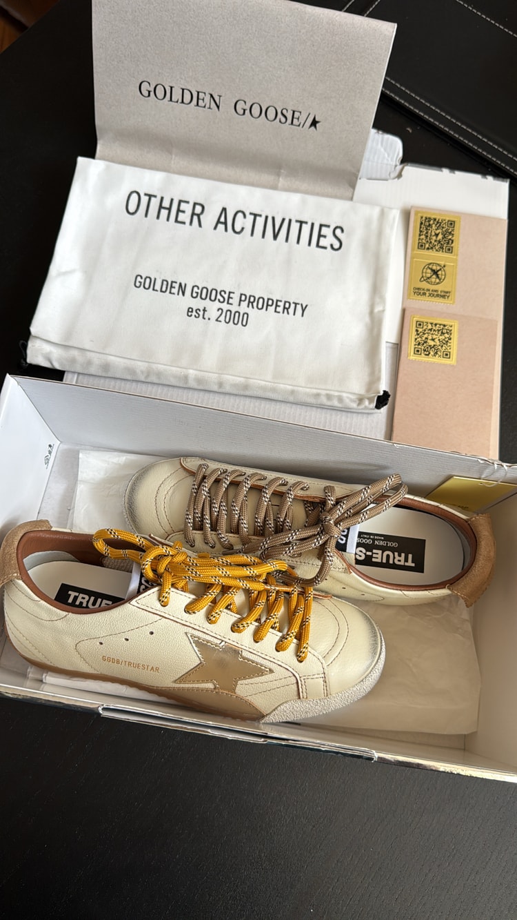 Golden Goose True Star Beyaz Deri Sneaker