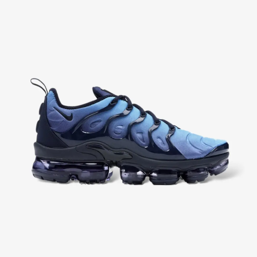 nike vapormax plus obsidian