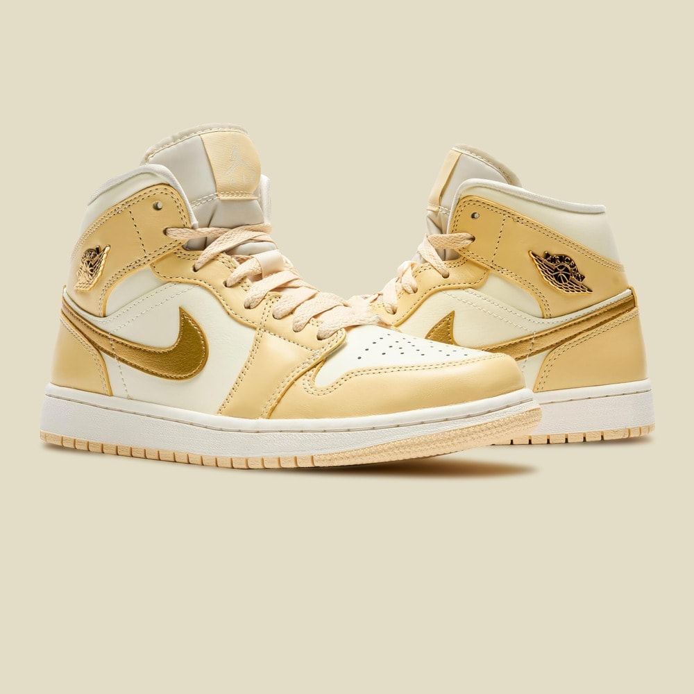 Nike Jordan 1 Mid SE Pale Vanilla Metallic Gold