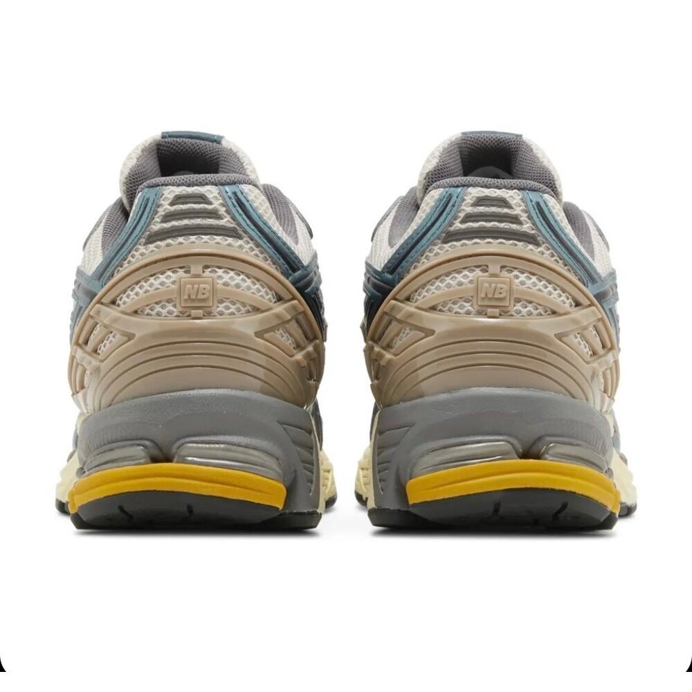 New Balance 1906R Spruce