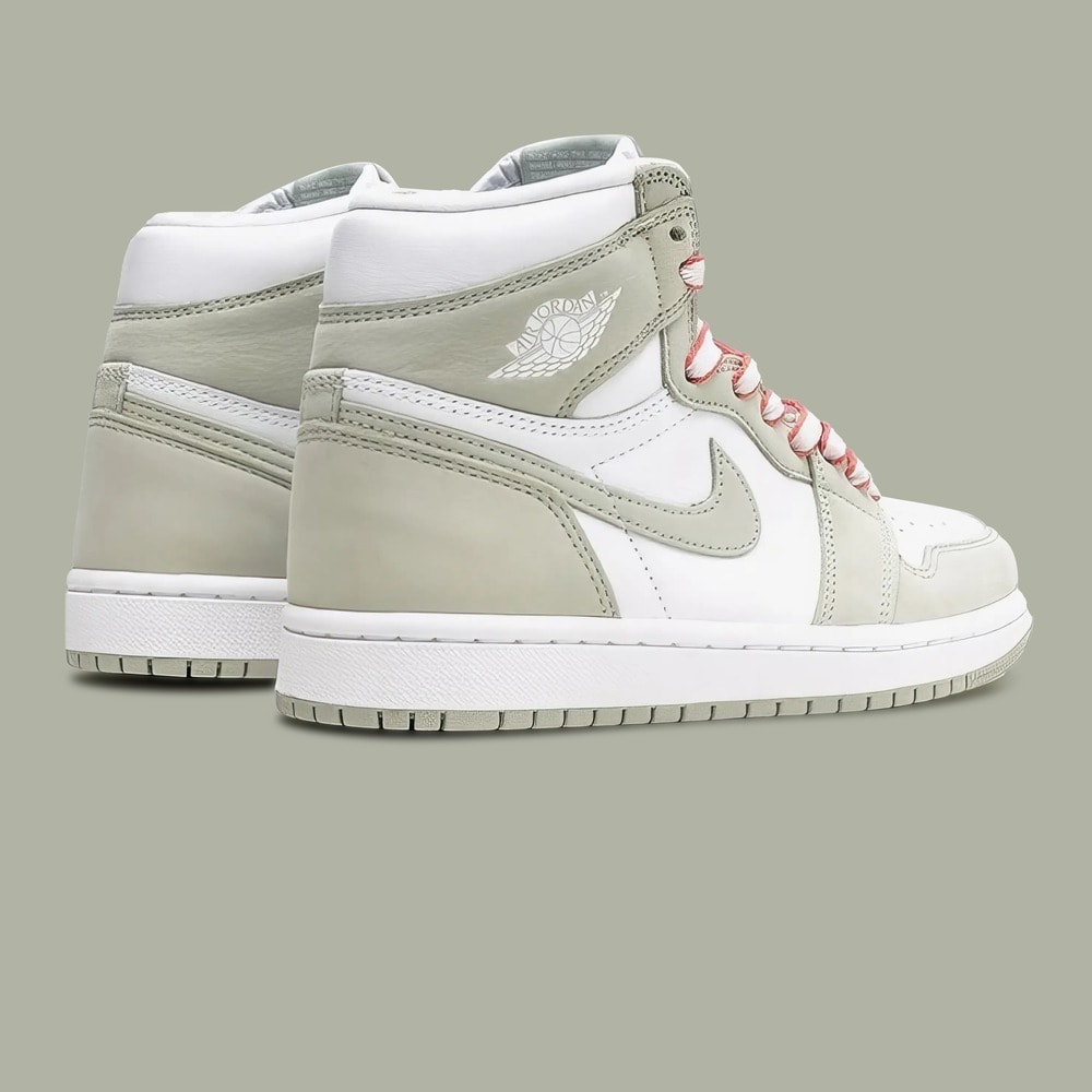 Nike Jordan 1 Retro High OG Seafoam