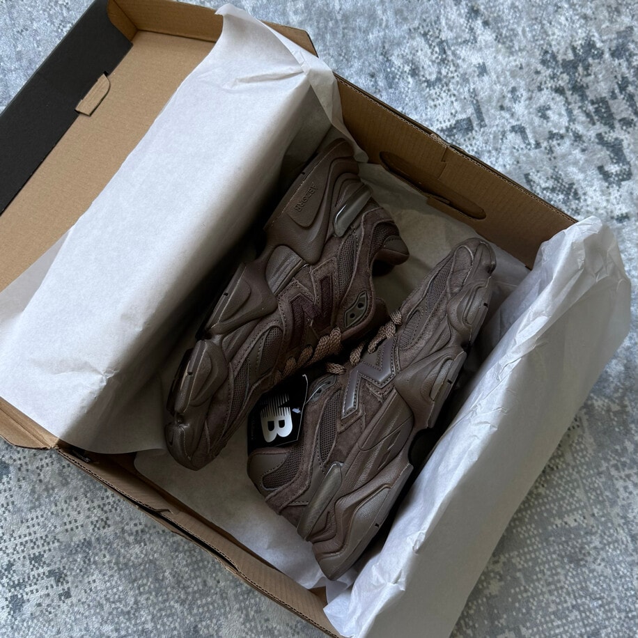 New Balance 9060 Mushroom Brown