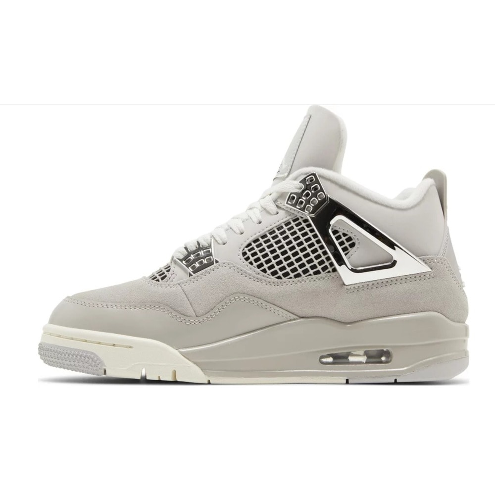 Nike Jordan 4 Retro Frozen Moments
