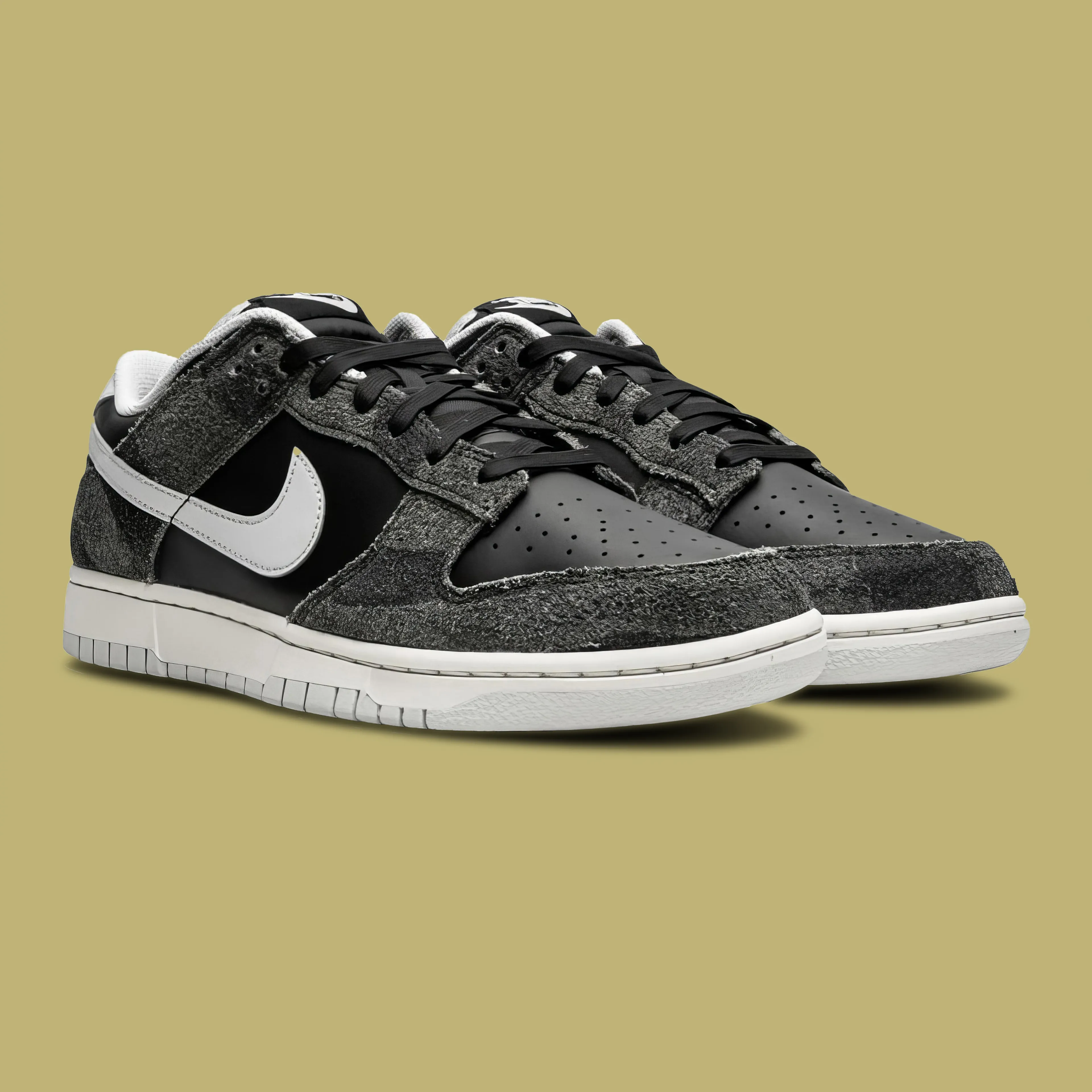 SB Dunk Low Retro 'Animal Pack Zebra'