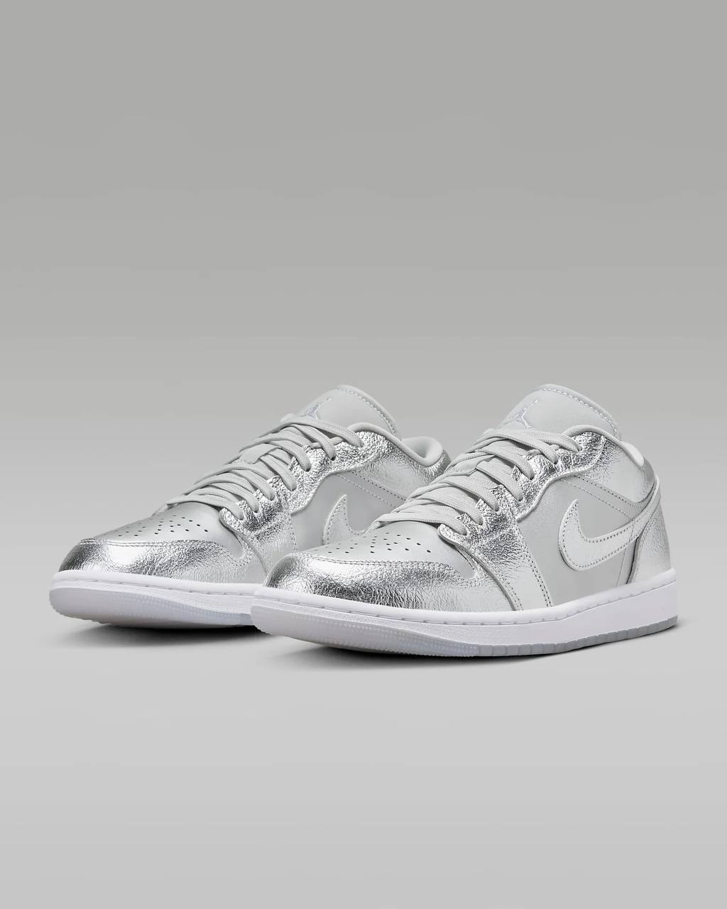 Nike Air Jordan 1 Low Metallic Silver