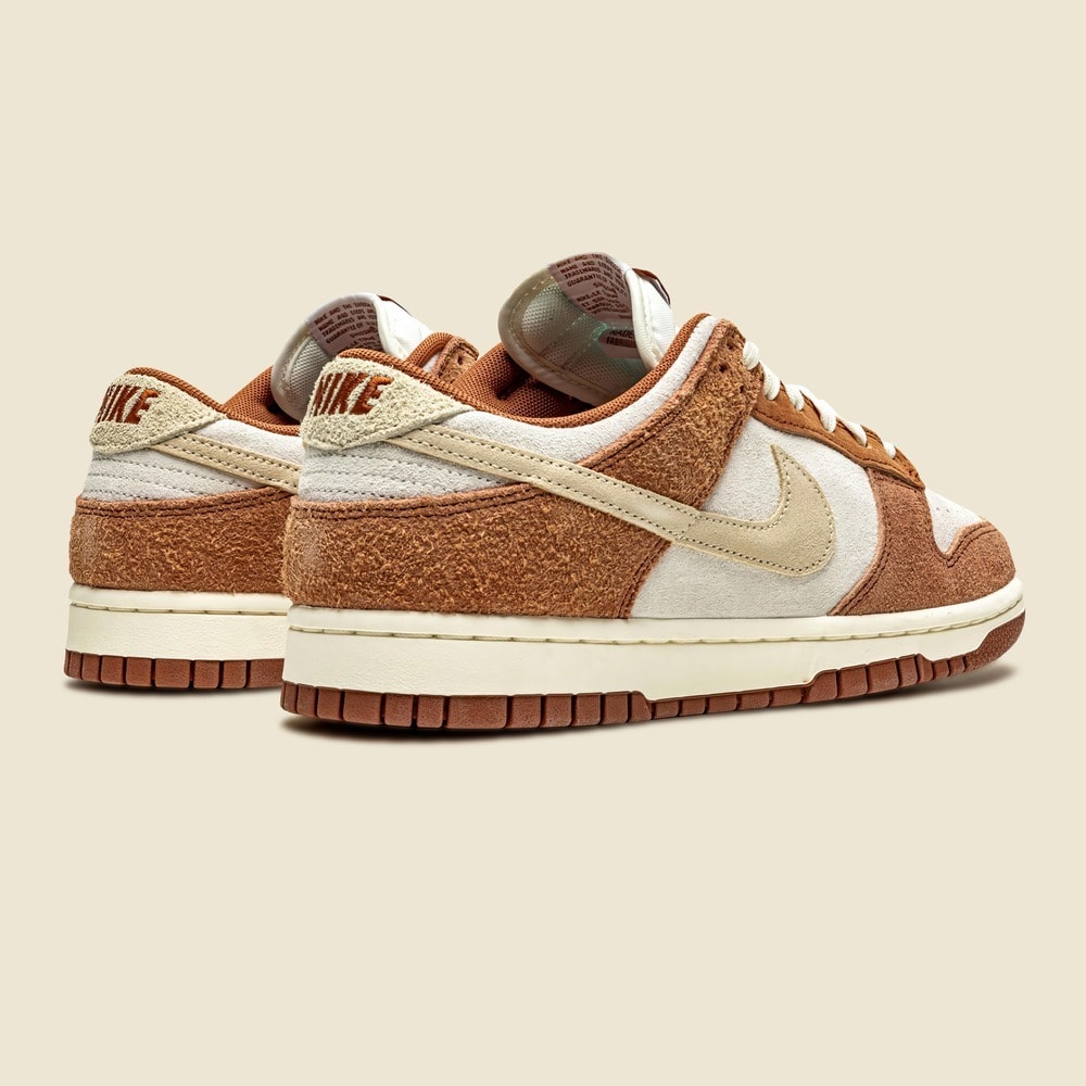 Nike SB Dunk Low Medium Curry