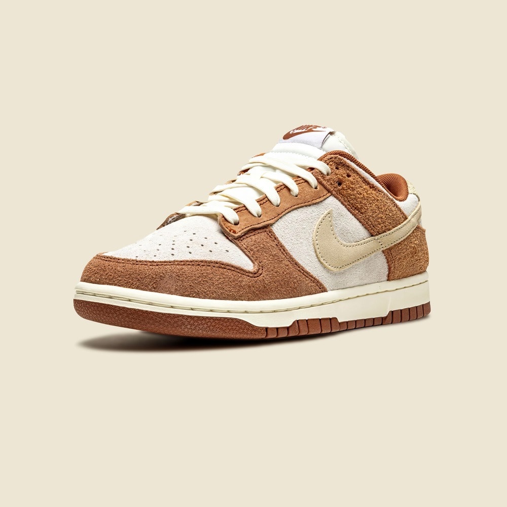 Nike SB Dunk Low Medium Curry