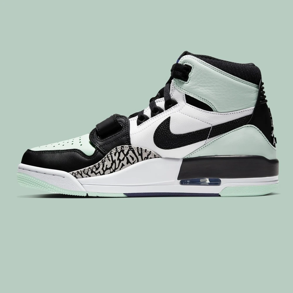 Nike Air Jordan Legacy 312 Light Aqua