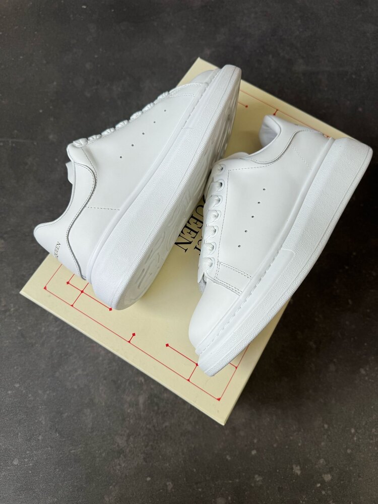Alexander Mcqueen All White ( Premıum )