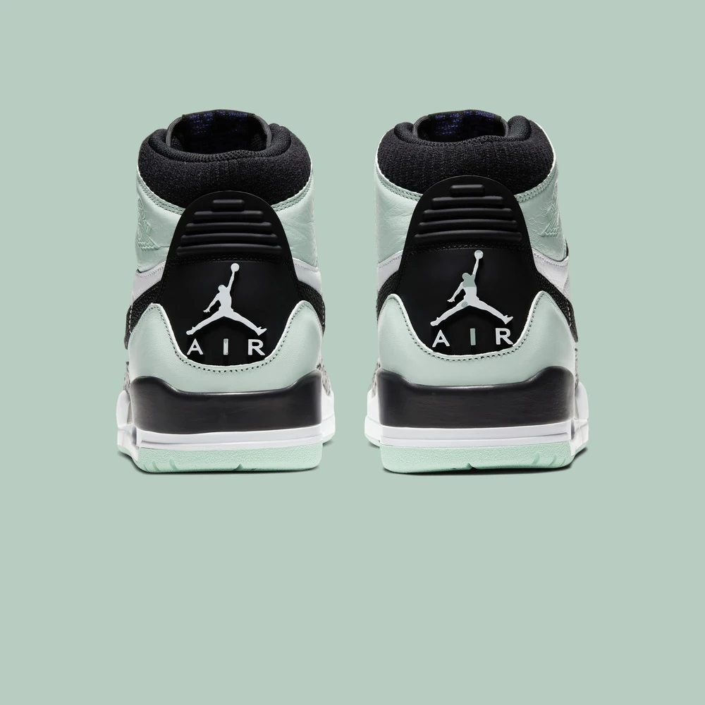 Nike Air Jordan Legacy 312 Light Aqua
