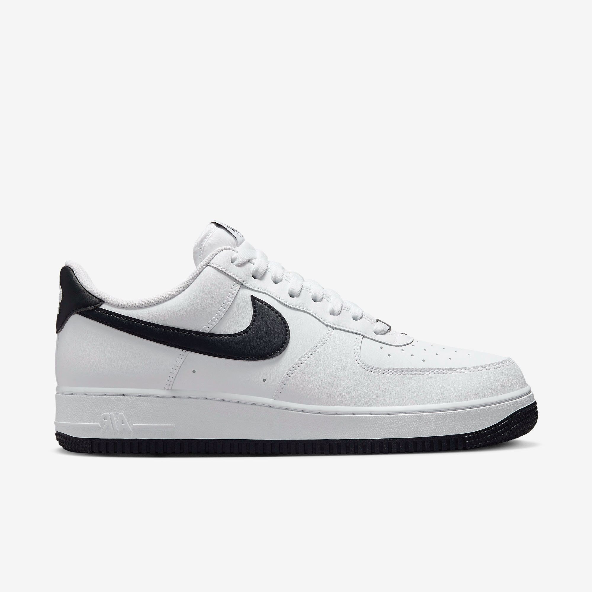Nike Air Force 1 '07 'White Black Outsole'