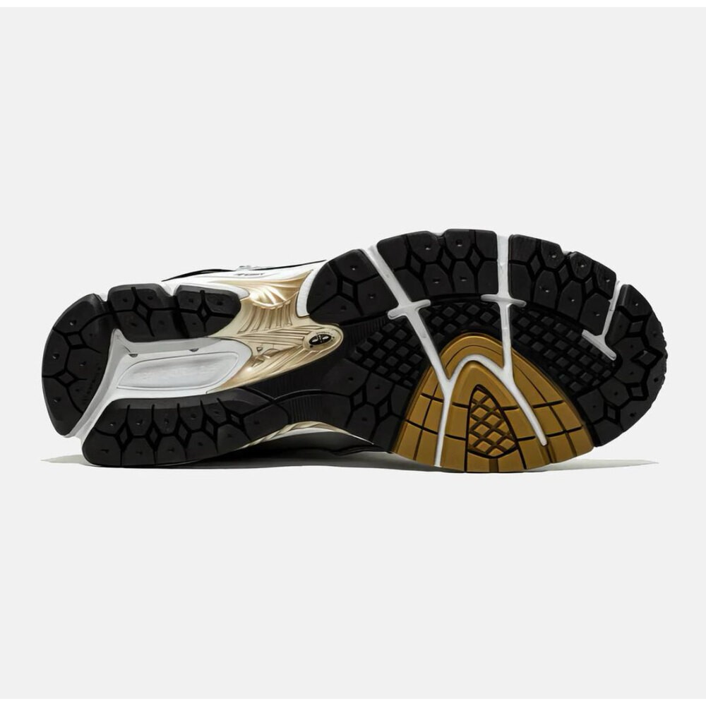 New Balance 1906R 'Metalic Gold'
