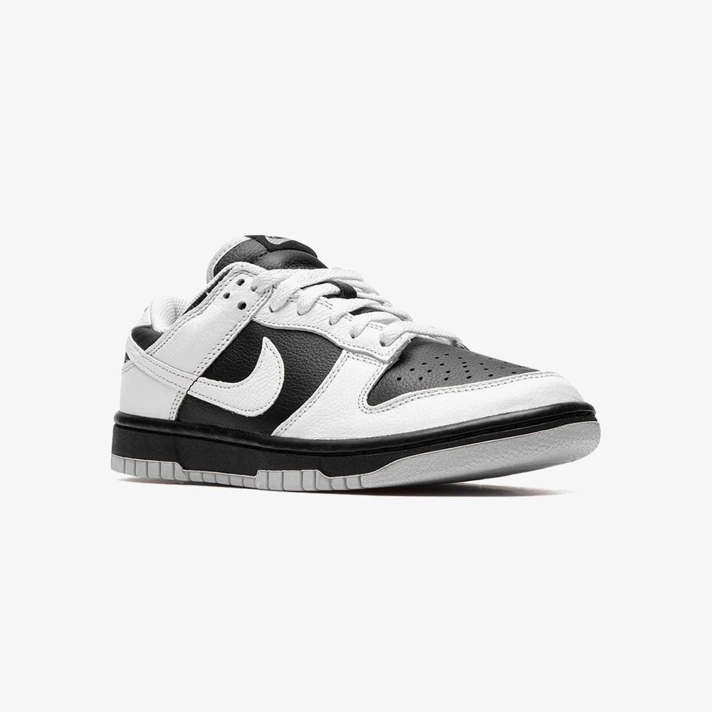 Dunk Low Retro Reverse Panda Nike