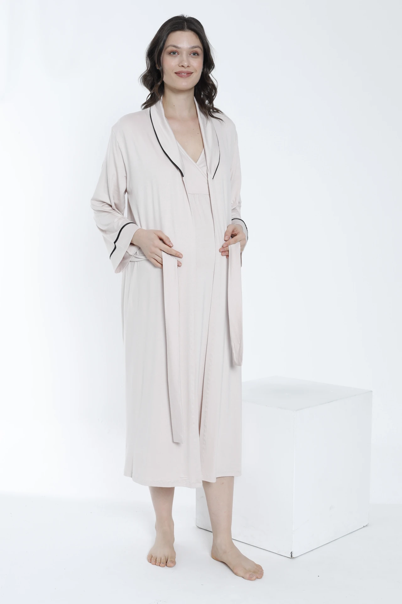 4363 Sabahlıklı Şerit Detaylı Hamile Ve Lohusa Gecelik Takımı - Bej