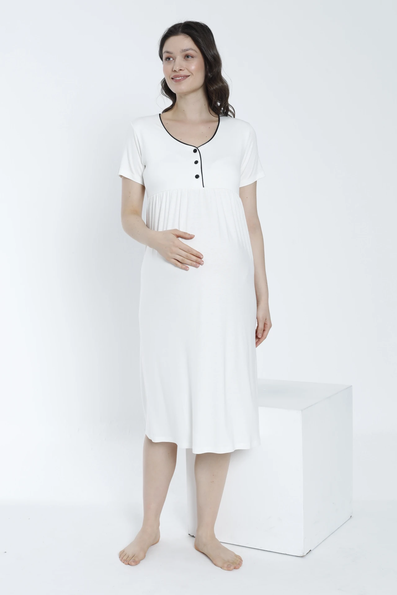 4361 Sabahlıklı Önden Düğmeli Hamile ve Lohusa Gecelik Takımı 