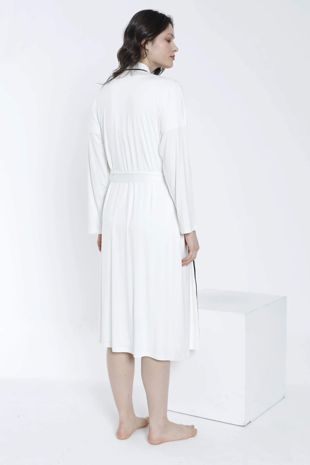 4361 Sabahlıklı Önden Düğmeli Hamile ve Lohusa Gecelik Takımı 