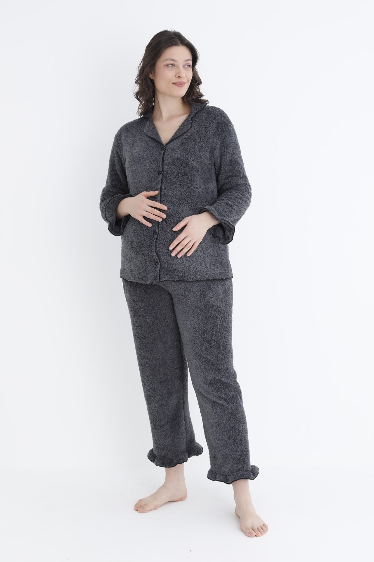 Önden Düğmeli Hamile ve Lohusa Peluş Pijama Takımı 4338 - Füme