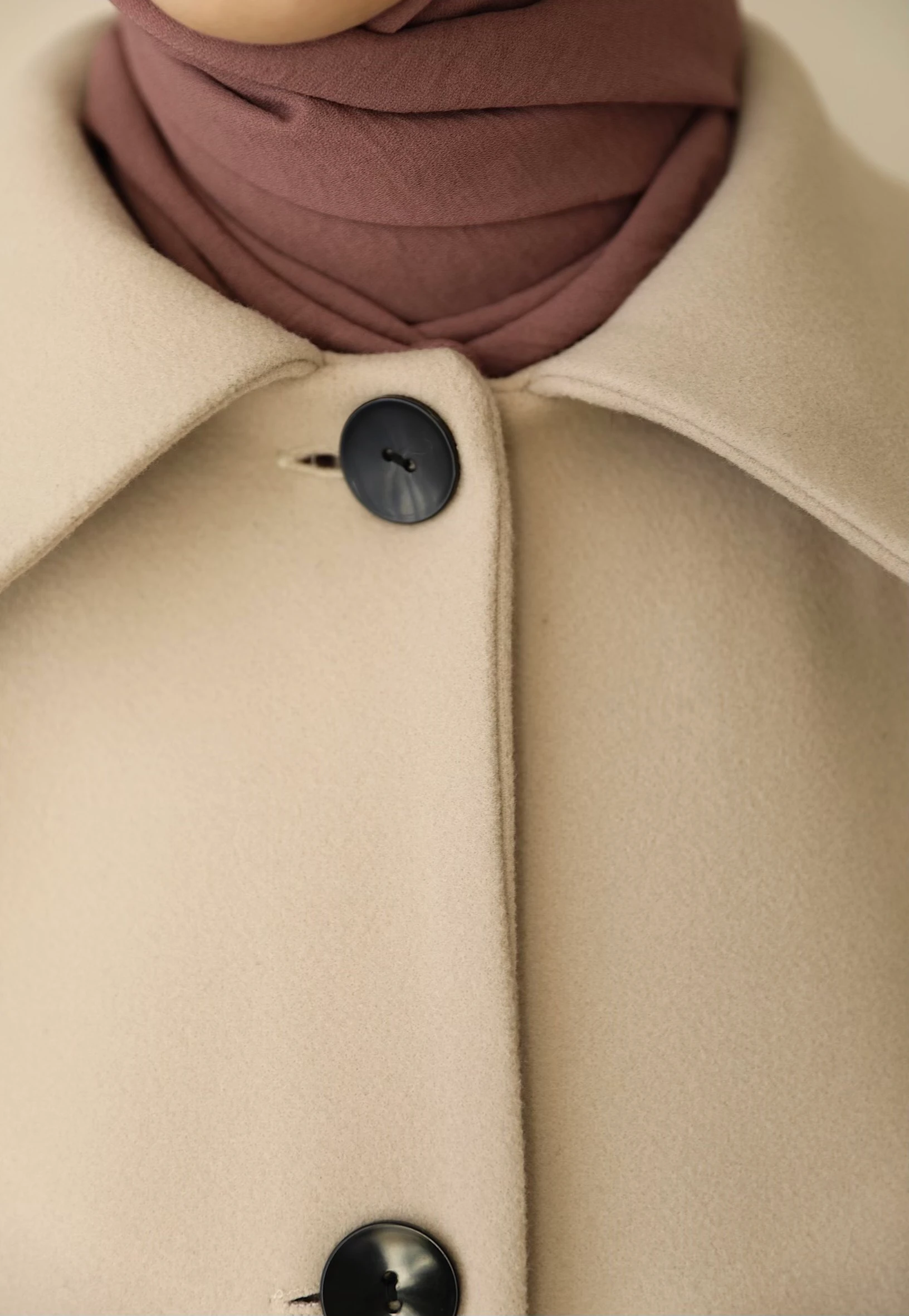 Düğmeli Kaban - Bej 