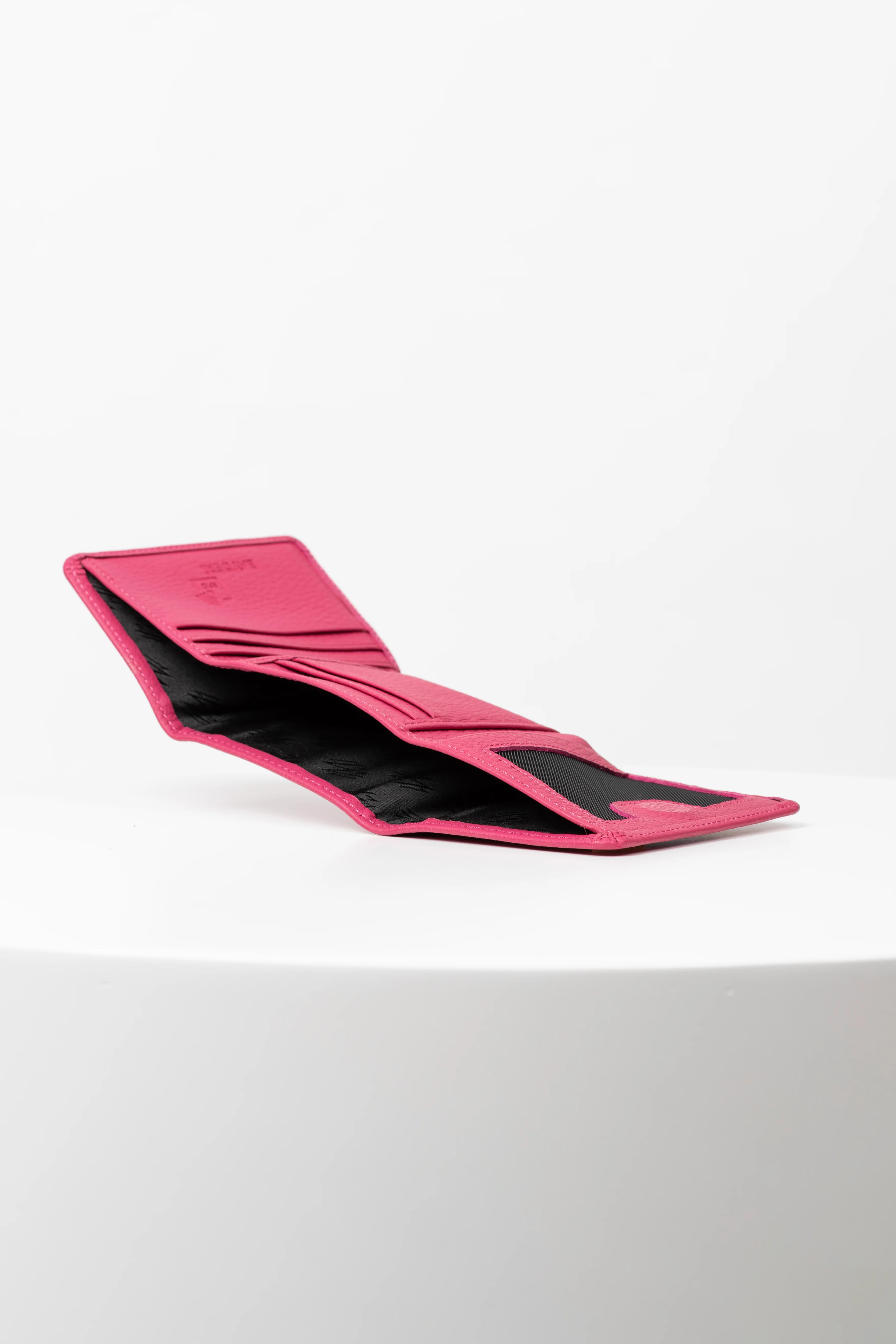 Olis Erkek Hakiki Deri Rfid Korumalı Mıknatıs Kapamalı Kartlık Cüzdan