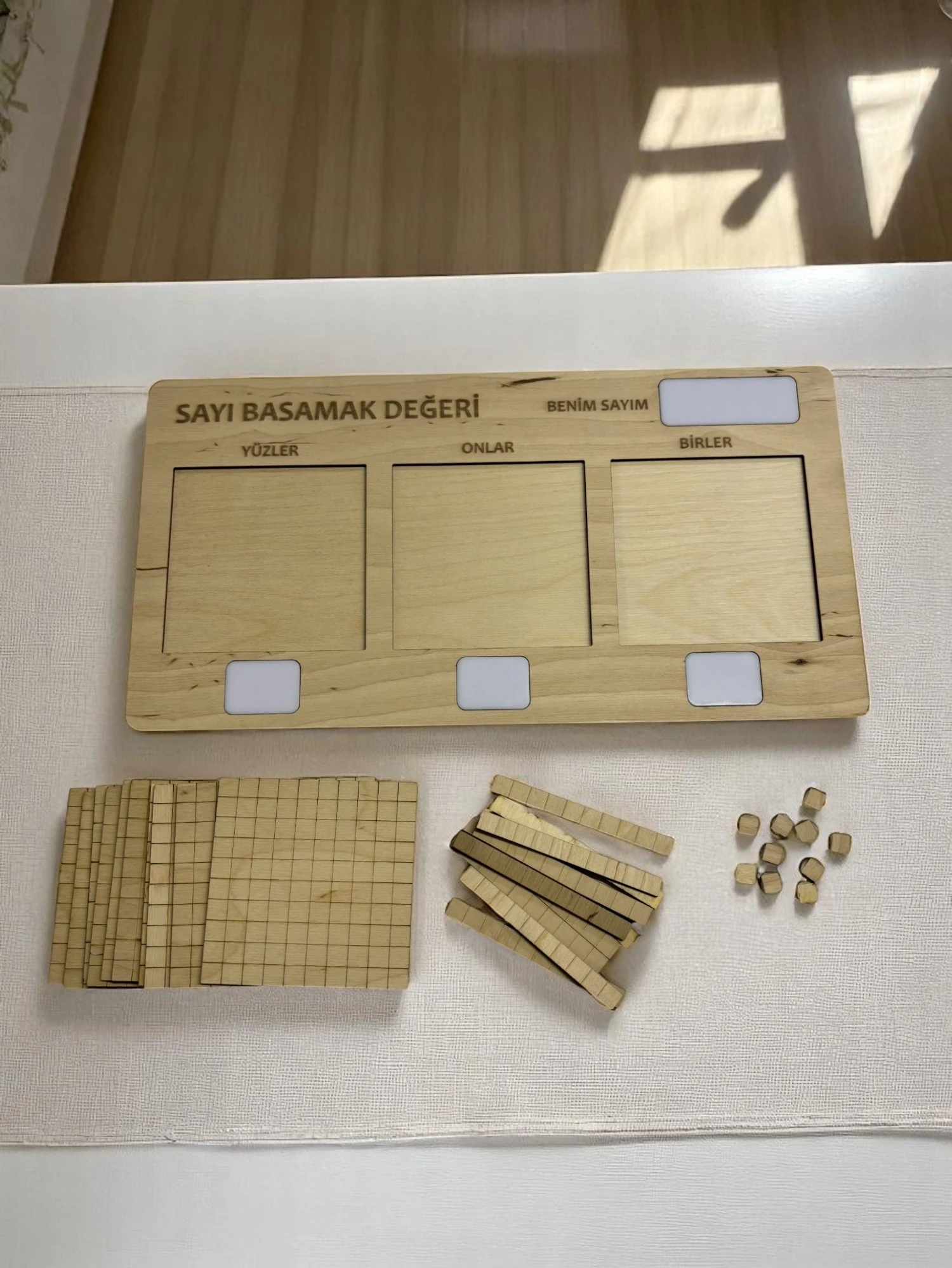 Ahşap Basamak Değeri Öğrenme Seti, Sayı ve Basamak Değeri Kavramı, Montessori Matematik Öğrenimi