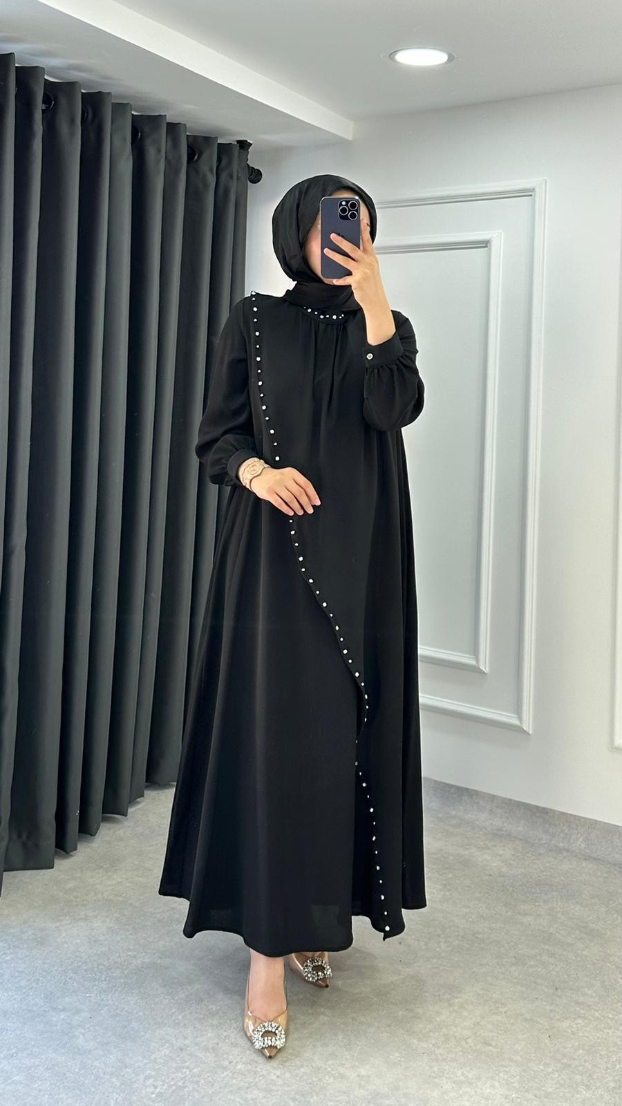 Feyza Elbise