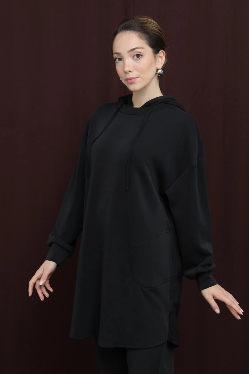 arkası garnili kapüşonlu pantolonlu takım