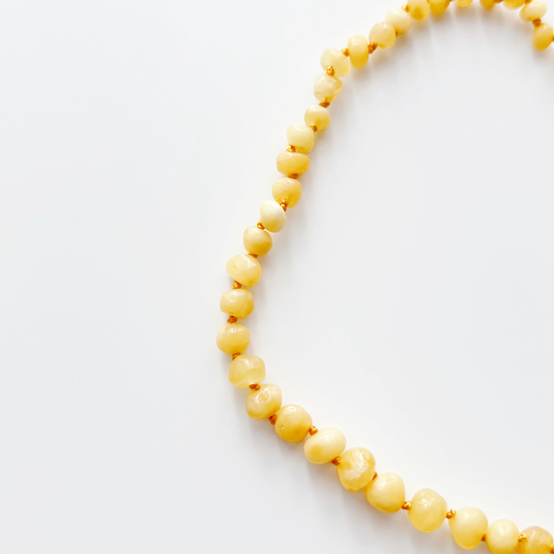 Bebek Kehribar 0.1 Necklace | Kolye