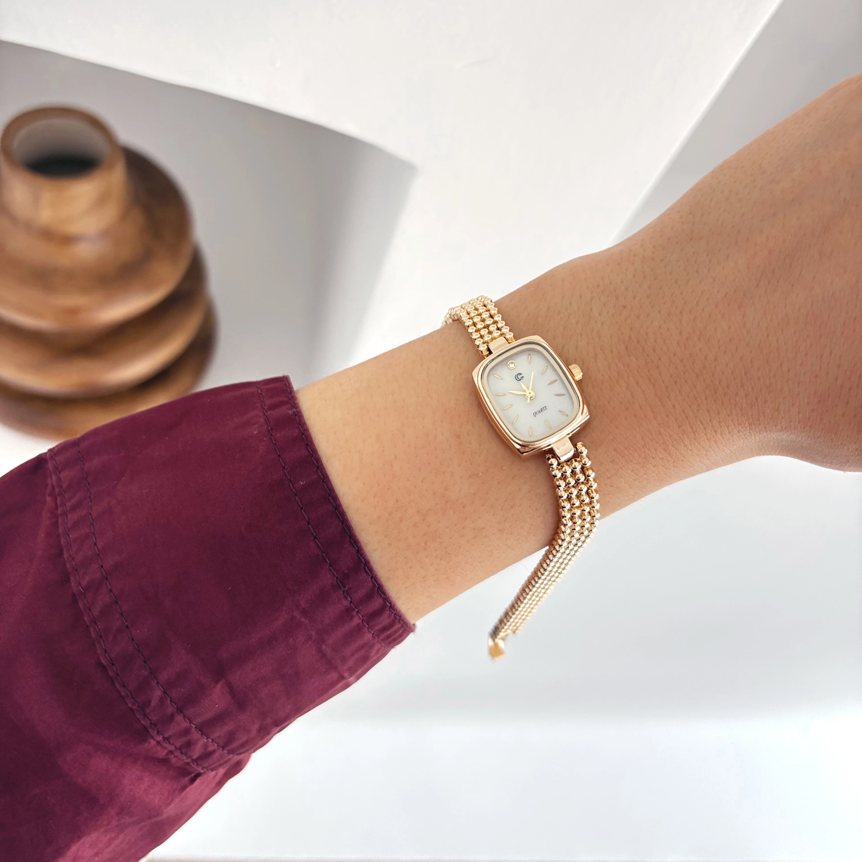 Nore Gold-White Watch | Saat